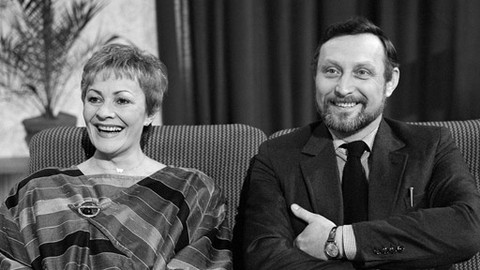 Než se zvedne opona - Tentokrát o hereckých manželstvích