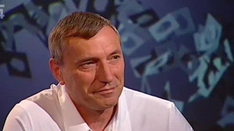 Před půlnocí - 8. července 2010