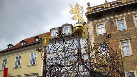 Po Královské cestě s profesorem Františkem Dvořákem - Podzemí Staroměstského náměstí a Malý ryneček