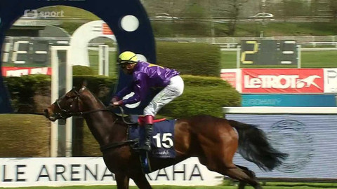 Dostihy - Velká dubnová cena