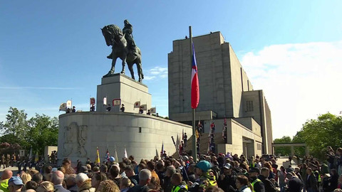 Zóna ČT24 - 10. května