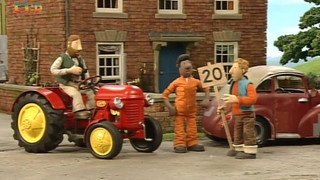 Červený traktůrek