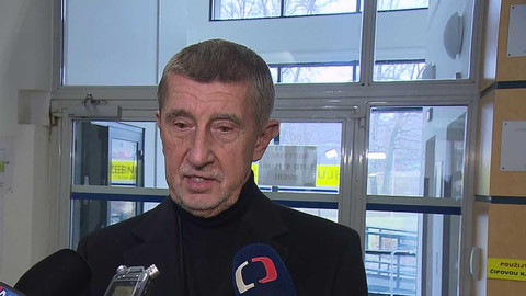 Události, komentáře - 9. února