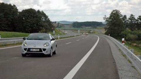 Stop - Jízda po dálnici