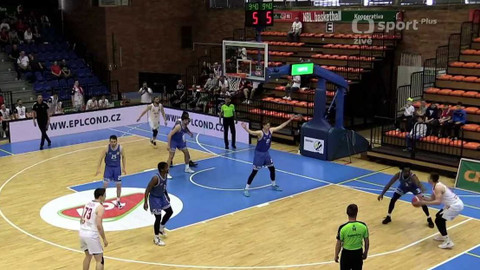 Maxa NBL - ERA Basketball Nymburk - USK Praha