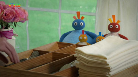 Všetečkovi - Více o slově vedle