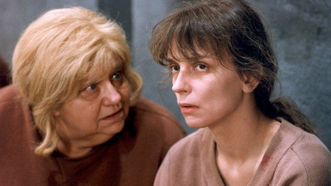 Přítelkyně z domu smutku - 3/4 Helga