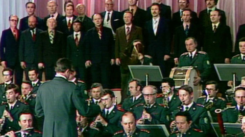 Zemský ráj to na poslech - Rozkvetlý den