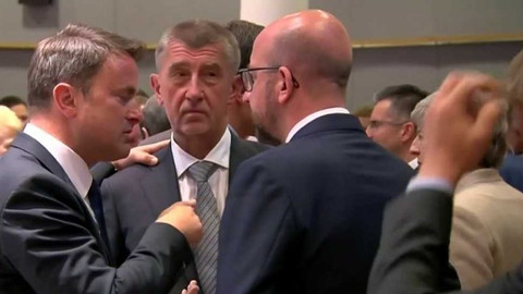 90’ ČT24 - Hlasování europarlamentu o možném střetu zájmu českého premiéra