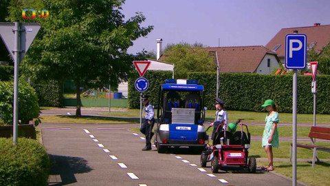 Dětská dopravní policie - Jeden jako druhý