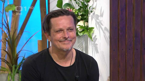 Sama doma - 12. května 2022