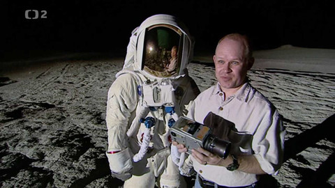 Dobrodružství vědy a techniky - Všechno jen podvrh? Mýty o přistání na Měsíci