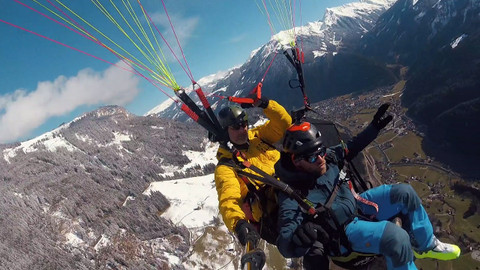 Na skialpech přes hory - Zillertal