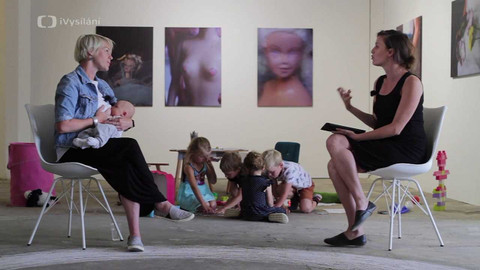 Protivný sprostý matky - Matky versus prsa