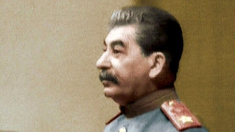 Druhá světová válka v barvě - 8/13 Sovětský válečný stroj