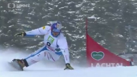 MS v akrobatickém lyžování a snowboardingu 2015 Rakousko - Snowboard - paralelní obří slalom: muži a ženy