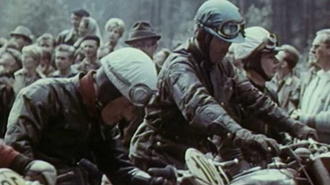 Archiv D - Šestidenní ze šesti míst