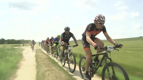 Cyklistika - Author Znovín cup