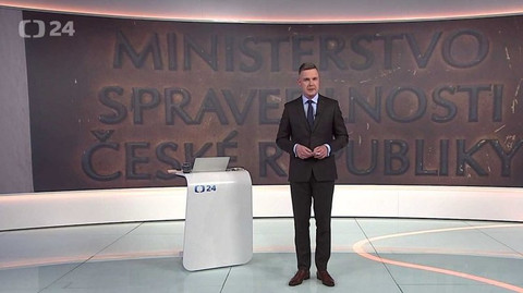 90’ ČT24 - Ředitel NG Fajt končí, ministr ho odvolal