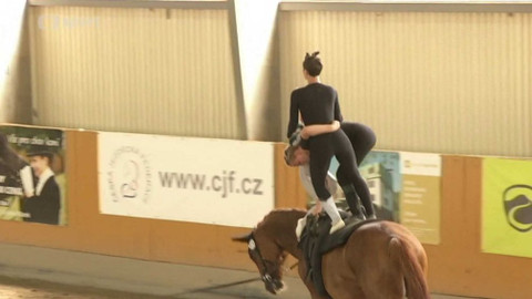 Jezdectví - Mezinárodní závody ve voltiži CVI Frenštát pod Radhoštěm