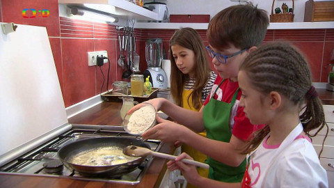 Draci v hrnci - I pro mlsné dráčky vaří Oskar omáčky!