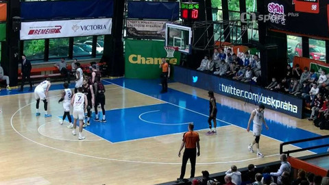 Maxa NBL - USK Praha - ERA Basketball Nymburk