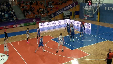 Maxa NBL - Basket Brno - USK Praha