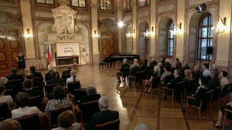 Stříbrné medaile Senátu - Stříbrné medaile Senátu PČR 2014