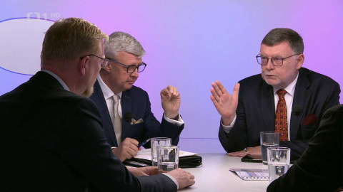 Otázky Václava Moravce - 29. června 12:00