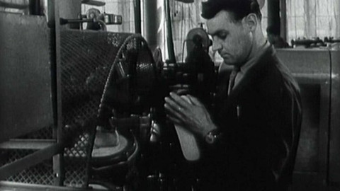 Archiv ČT24 - Doba plastová