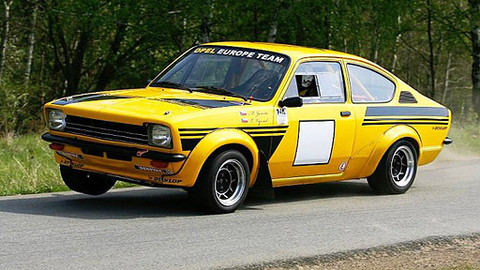 Auto Moto Revue - 18. října 2012