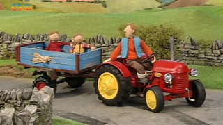 Červený traktůrek