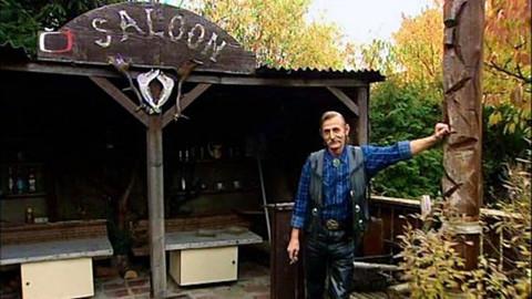 Jak se vede, sousede? - Epizoda 8/13