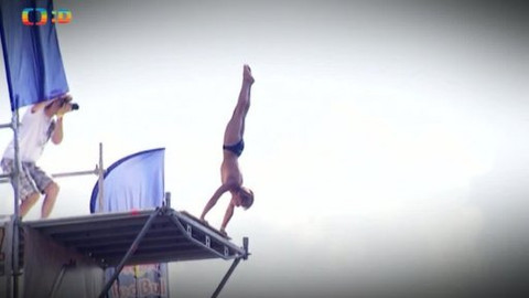 Lvíčata - Skoky do vody