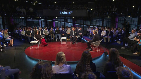 Fokus Václava Moravce - Humor a politici