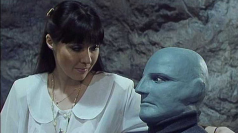 Arabela se vrací aneb Rumburak králem Říše pohádek - 12/26 Roxana znovu na pastvě