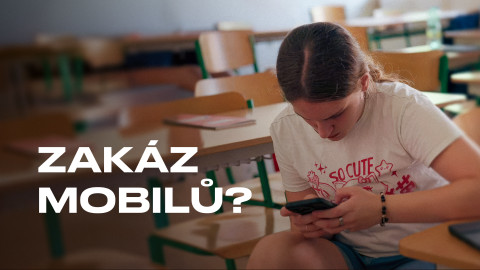 Zákaz mobilů?