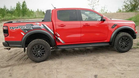 Auto moto svět - Auto moto test