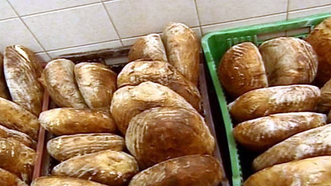 Pod pokličkou - Chleba není nikdy dost, pečeme ho pro radost