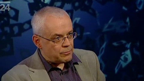 Před půlnocí - 16. června 2011