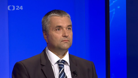 90’ ČT24 - Emisní skandály