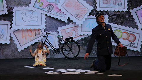 Divadlo žije! - Československé rodinné stříbro v 21. století