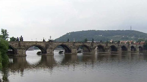 Po Karlově mostě s prof. Františkem Dvořákem - Epizoda 3/20