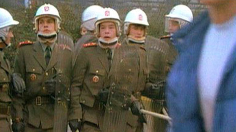 Nevládní organizace - 4/5 Každý den, když otevřete noviny