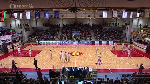 Evropská liga v basketbalu - Beretta Famila Schio - ZVVZ USK Praha