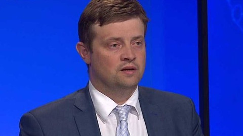 90’ ČT24 - Finanční správa pod palbou kritiky