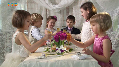 Draci v hrnci - Na svatební hostinu pozvem celou rodinu