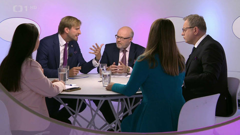 Otázky Václava Moravce - 31. srpna 12:00