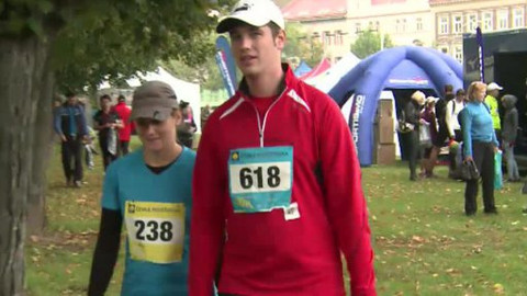 Sportovní běh a chůze - Run Tour České pojišťovny 2012 Hradec Králové