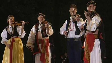 Vítajte aneb Strážnice 2004